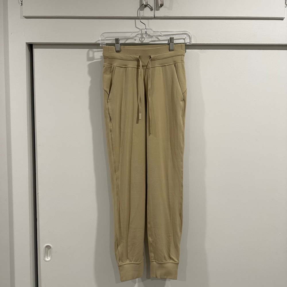 Lululemon Ready to Rulu Jogger